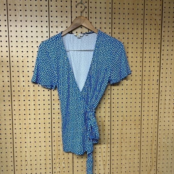Boden Blue/White Polka Dot Short Sleeve Wrap Top - Picture 2 of 5